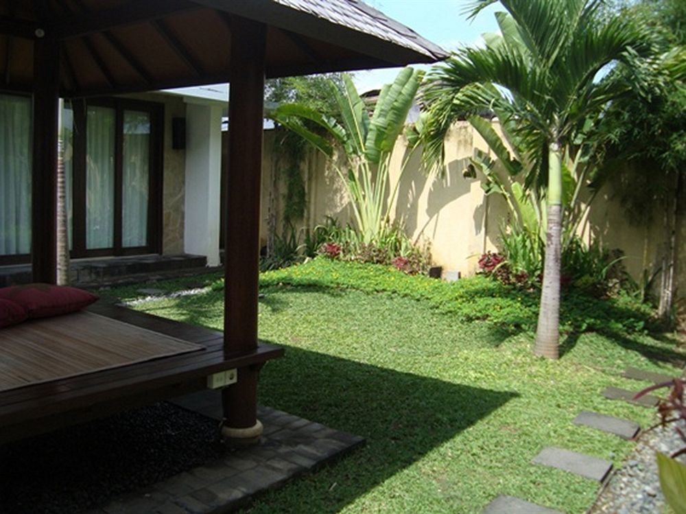 Seminyak Townhouse Aparthotel Luaran gambar