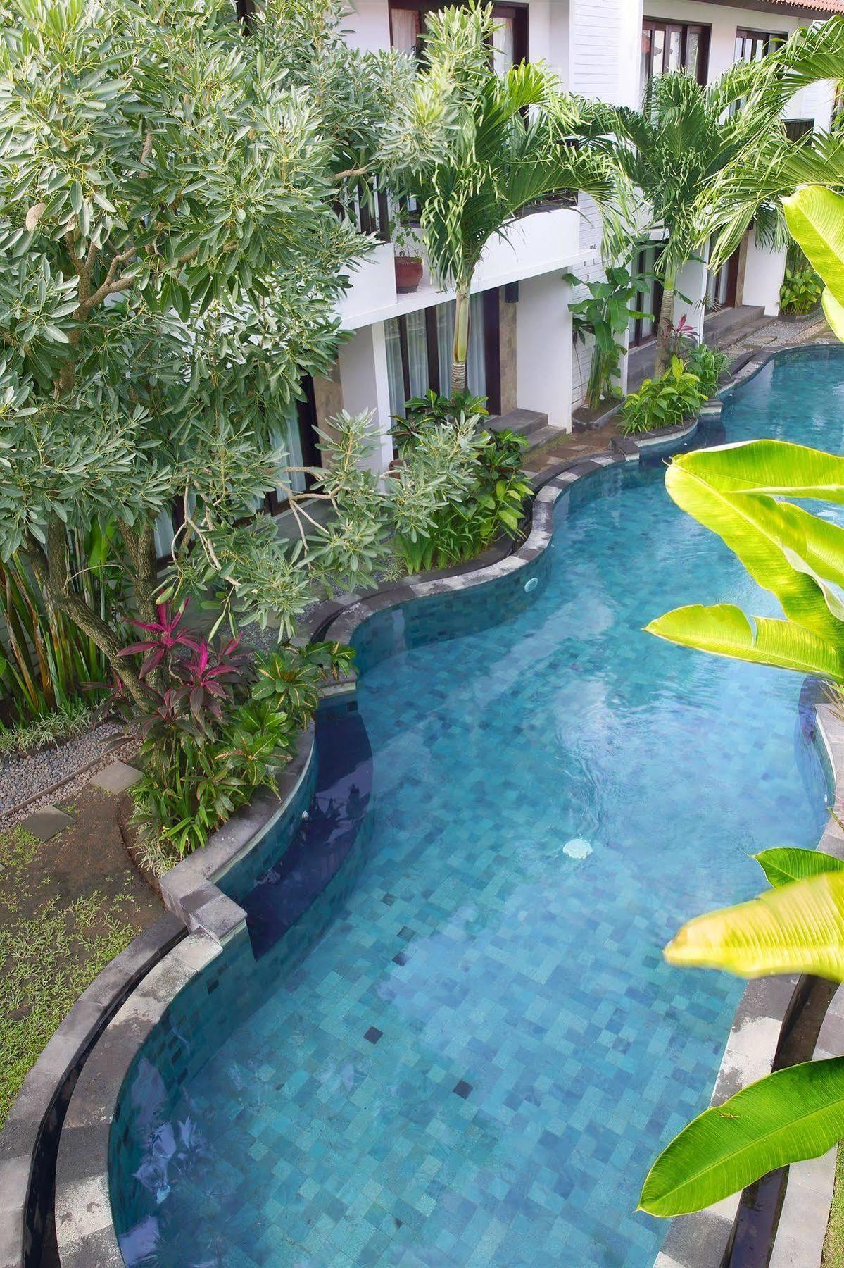 Seminyak Townhouse Aparthotel Luaran gambar