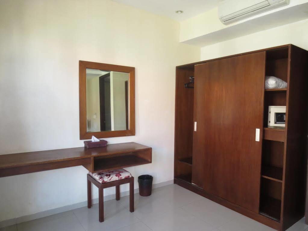 Seminyak Townhouse Aparthotel Luaran gambar